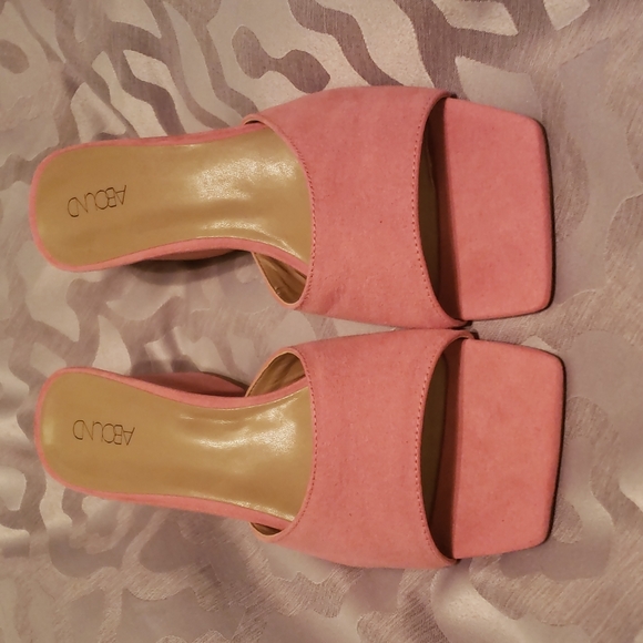 Abound Erica strap sandal, chunky heel, open toe, new - Picture 2 of 5